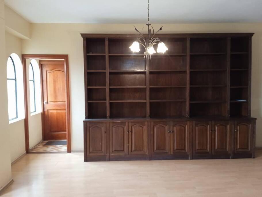 Ferienwohnung Apartamento Frente Al Palacio Gobierno Lima Exterior foto